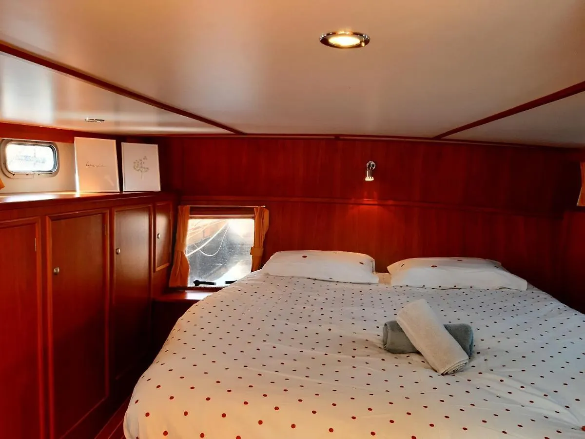 Botel Motor Yacht Amazone Hotel Amsterdam